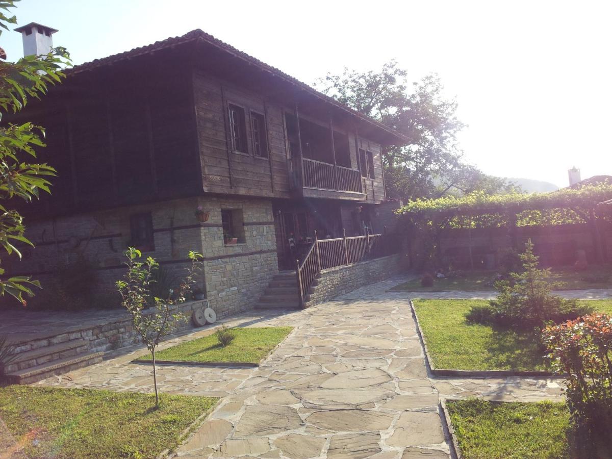 Кьща За Гости Свети Никола Hotel Zheravna Exterior photo